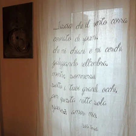 La Casa Del Colonnello Hotel Vercelli Buitenkant foto